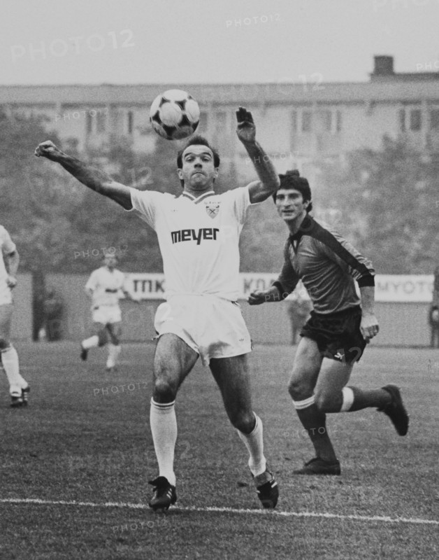 UEFA Cup 1985/86: Xamax Neuchatel  Lokomotiv Sofia; Ruedi Elsener, Lalov