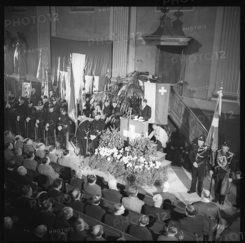 Max Petitpierre, reception in Neuchâtel, 1944