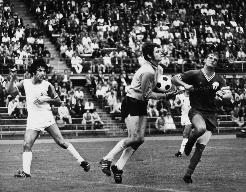 NLA 1970/71: Lausanne Sports  FC Zurich: Goalkeeper Burgener