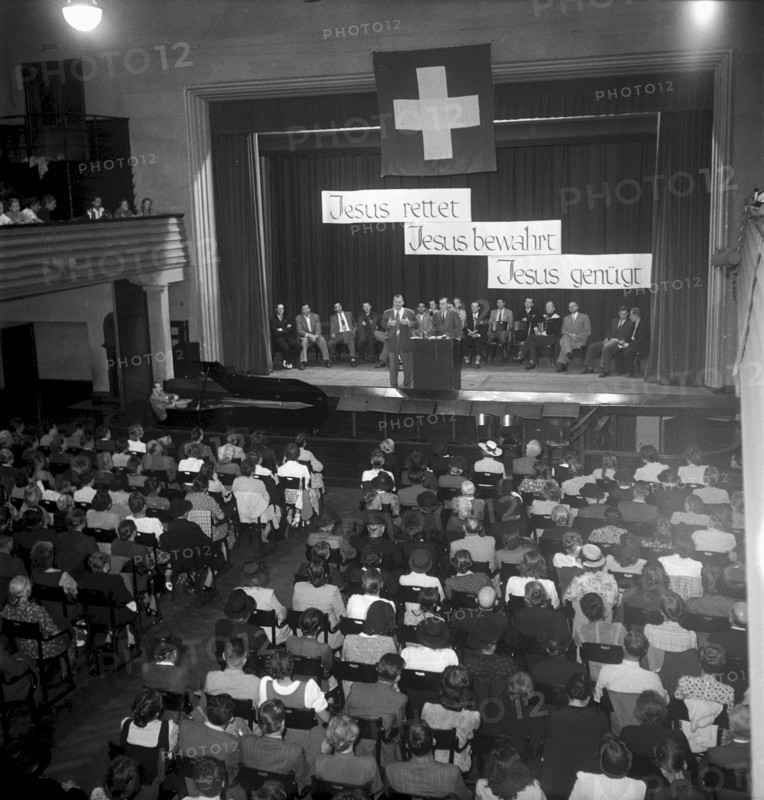 Assembly of the Father Divine sect, 1949