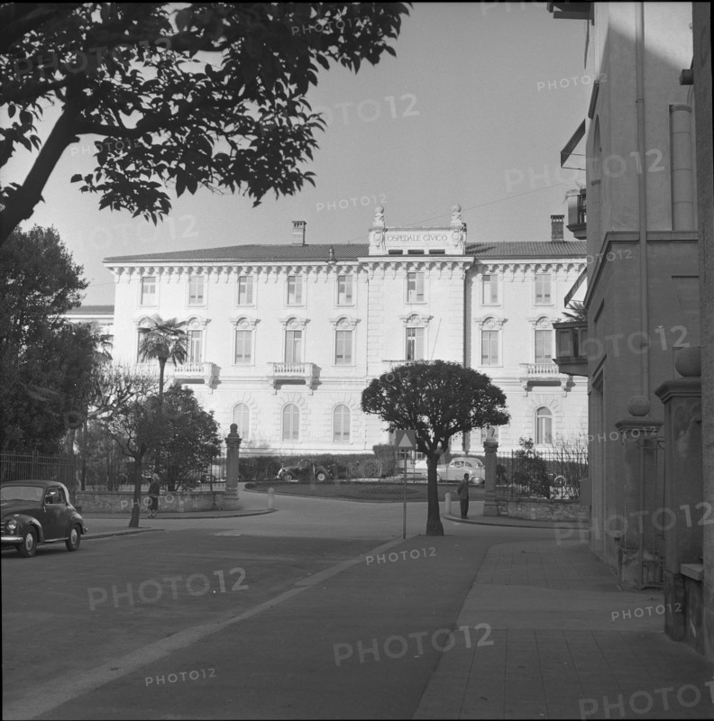 Street and villas in Lugano, 1956