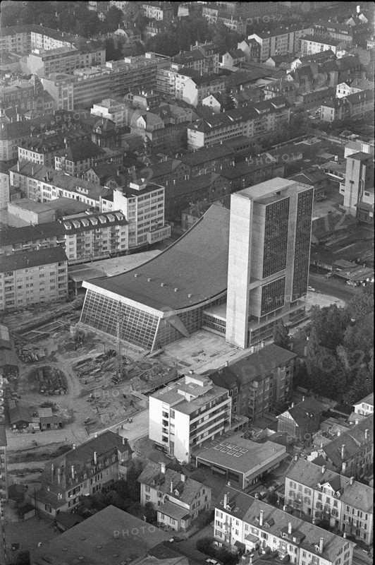 Bienne, the new built congress hall; 1965.