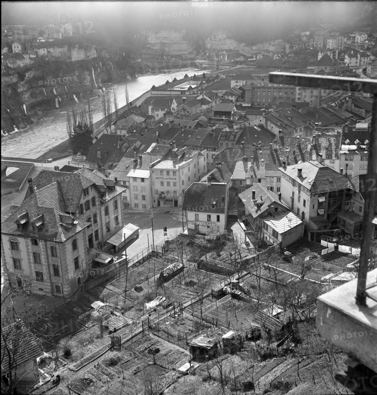 Fribourg; 1940.