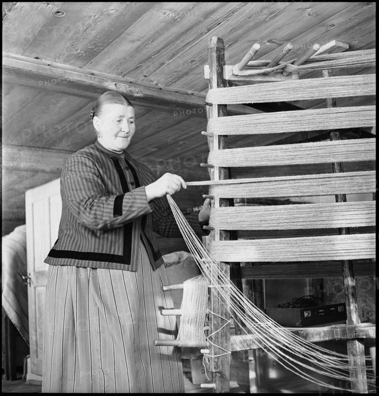 Woman winding yarn, 1945.
