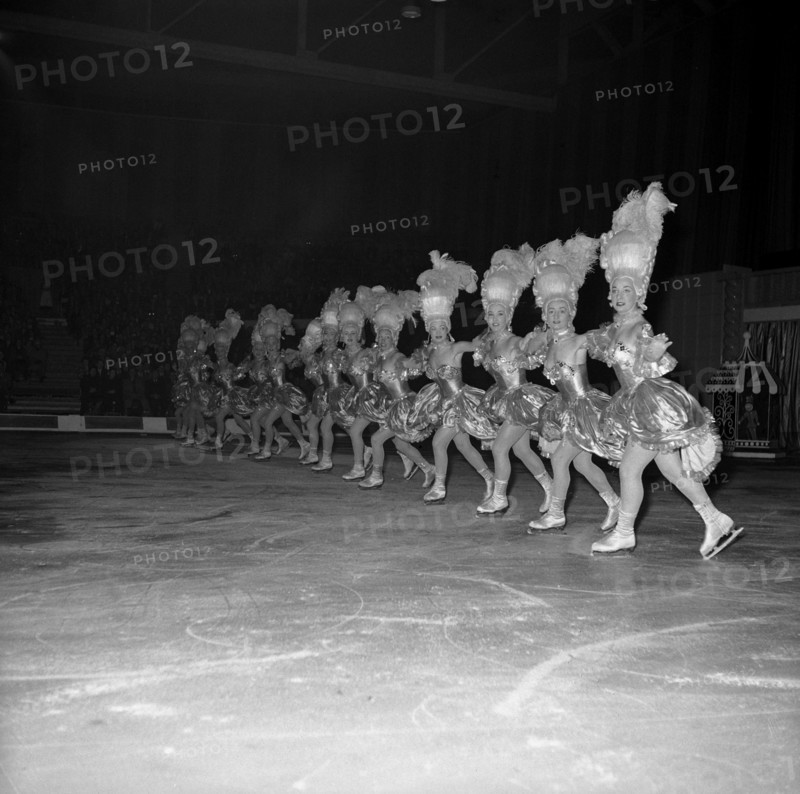 Holiday on Ice in Zurich, 1954.