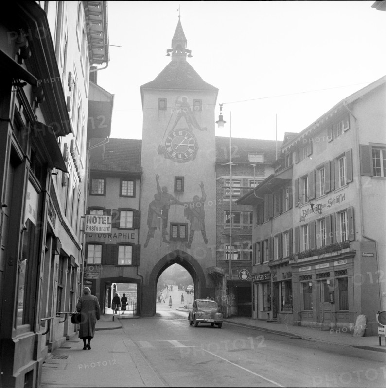 Törli, town gate in Liestal; 1956.