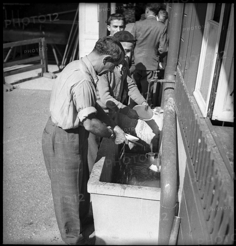 refugees in the  Varembé camp; 1942.