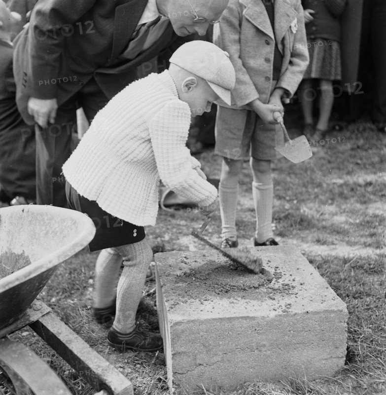 laying of the foundation stone; Pestalozzi Children's Village Trogen 1946.