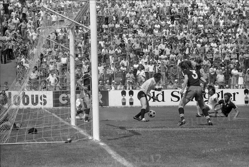 Cup final replay.