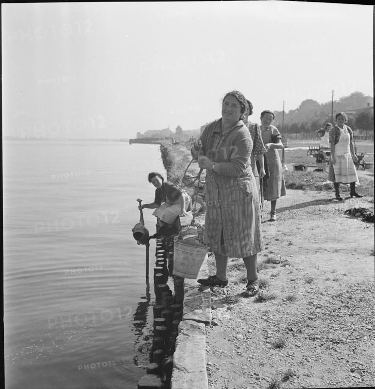 Washing at the Lake Constanze, 1941.