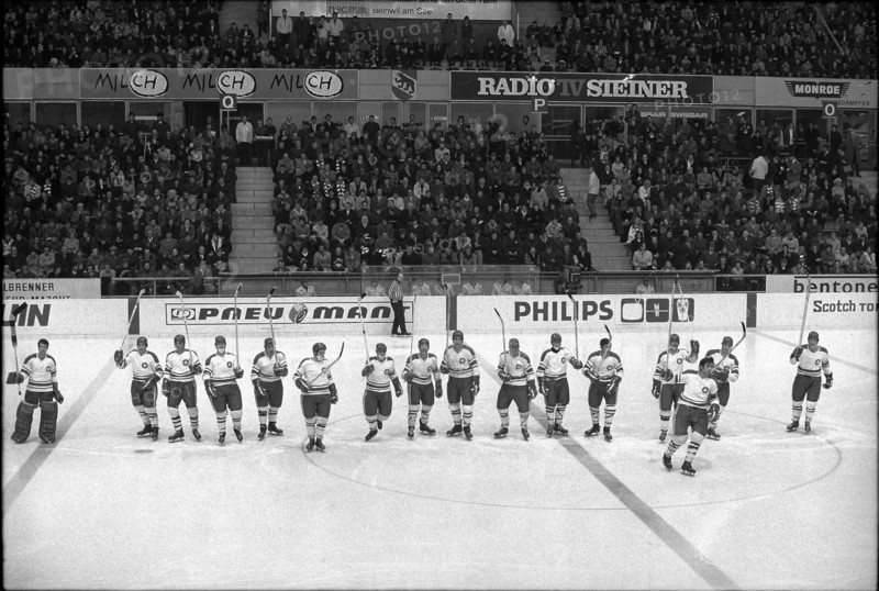 WC in Switzerland 1971: Switzerland - GDR; the Swiss team.
