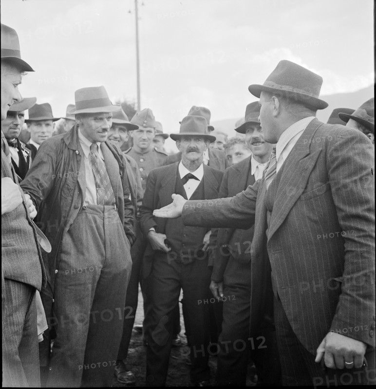 Horse market of Chaindon-Reconvilier, 1941.