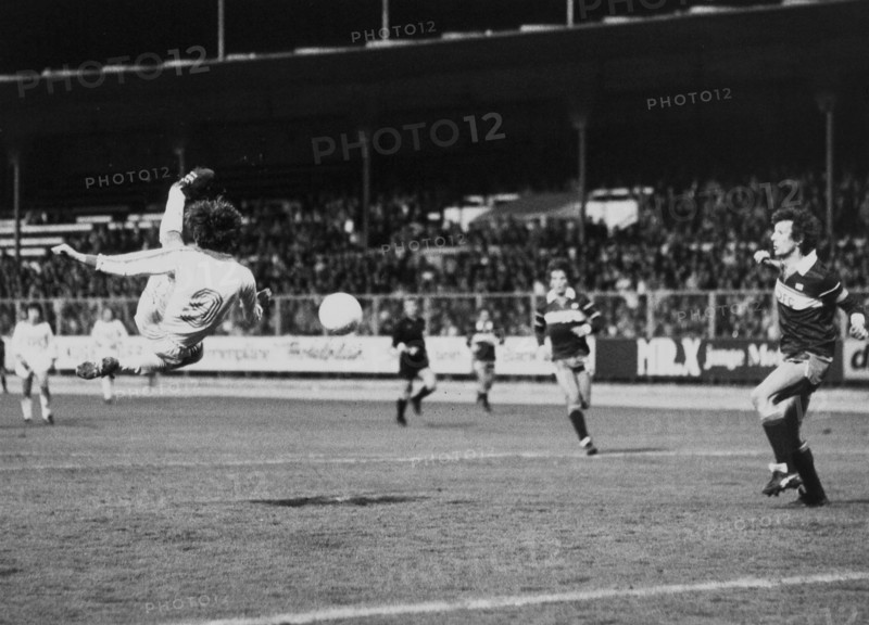 Swiss Championship NLA 1979/80: FCZ - Servette; Walter Seiler, Gilbert Guyot.