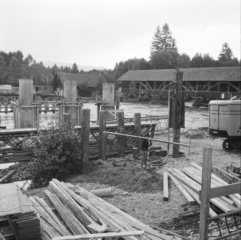 N6, Hunziken bridge under construction; 1969.