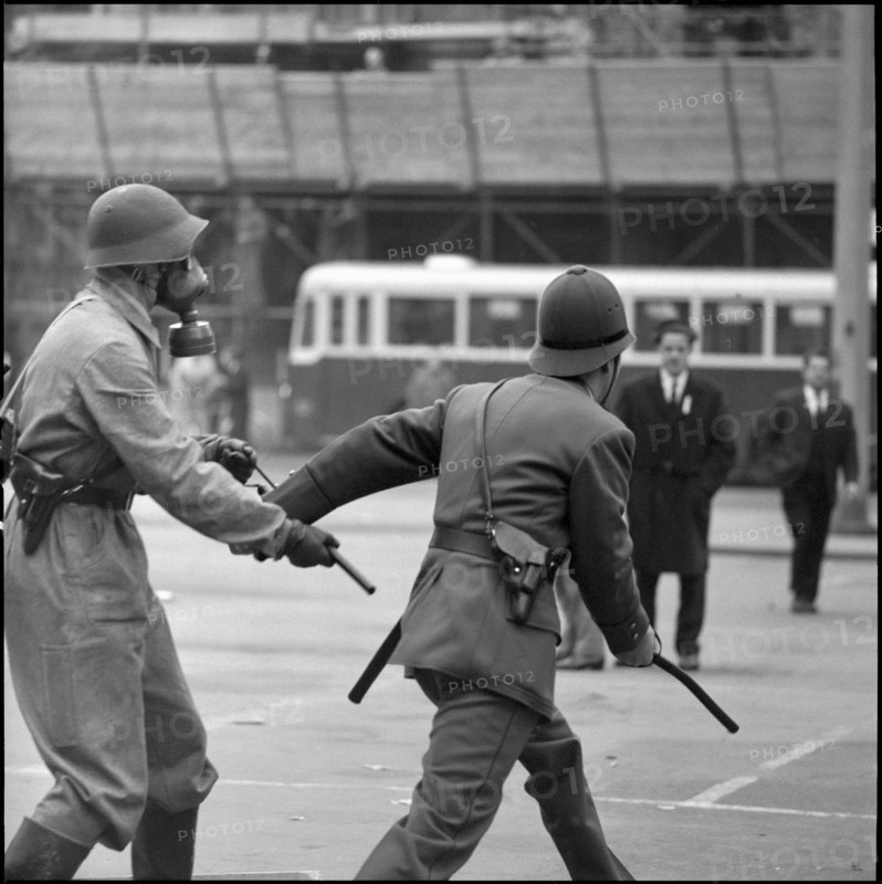 Policemen; 1961.