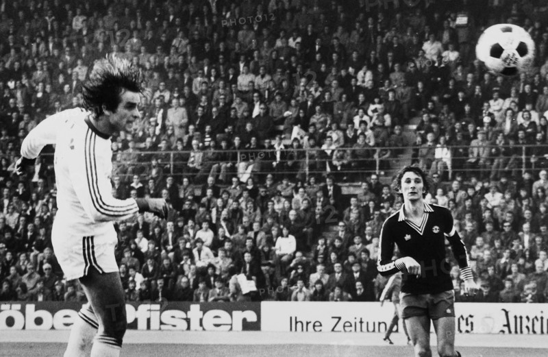 Swiss Championship NLA 1976/77: FCZ - Servette; scorer Cucinotta, Guyot.