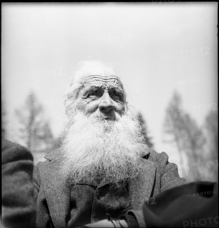 Old man with full beard, 1945.