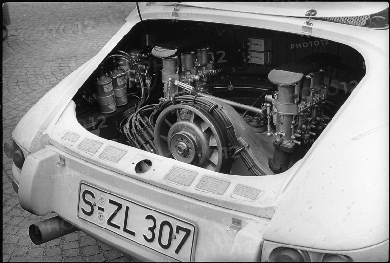 That day Jo Siffert and his team set 5 world hour records.