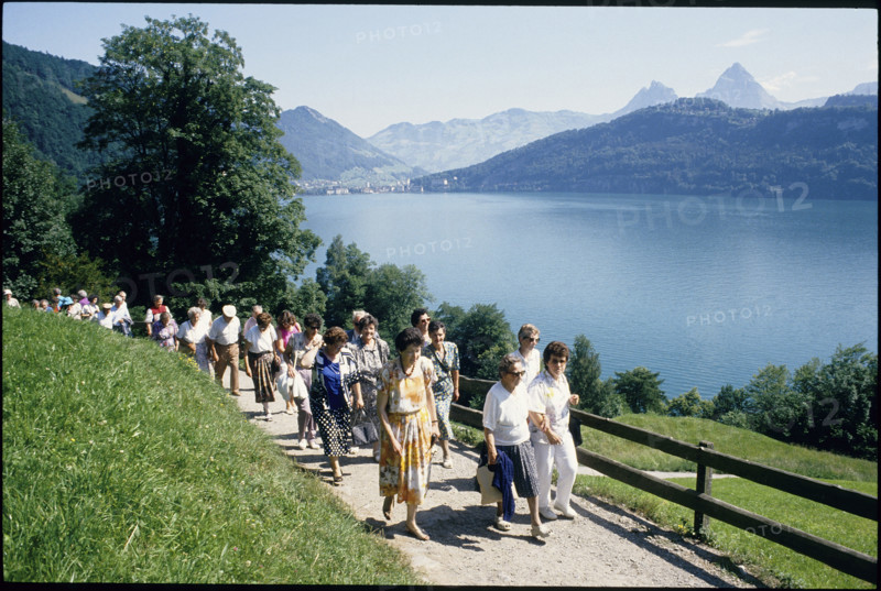 Women and men on the 'Weg der Schweiz' 1991.