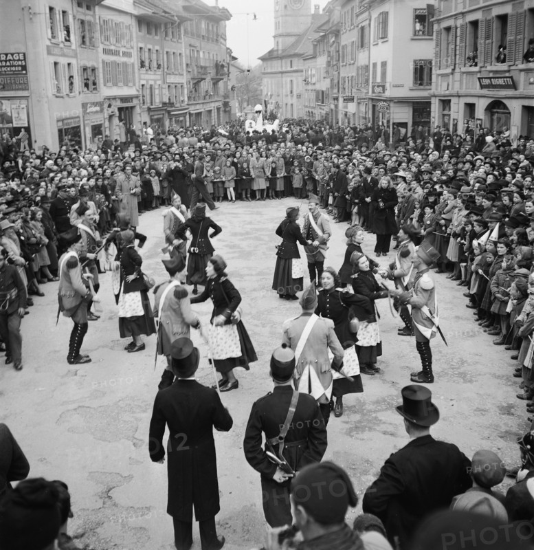 Dance at carnival parade in Payerne, 1946.
