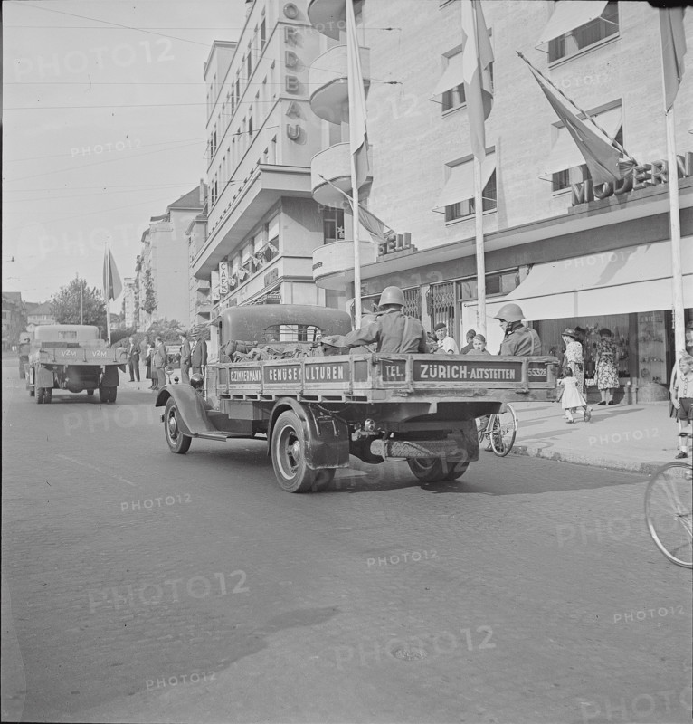 General mobilization; call-up; ; 1939.