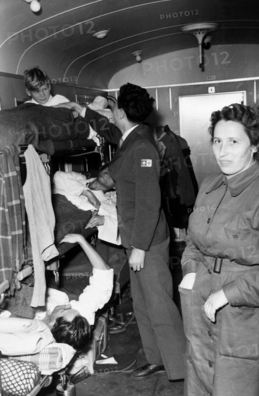 Red Cross hospital train for refugees from Hungary, Buchs 1956.