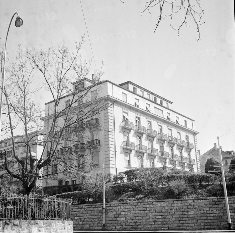 Montchoisi hospital Lausanne; 1949.