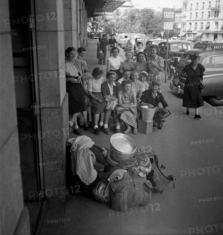 Stranded tourists due to strike in France, 1953.