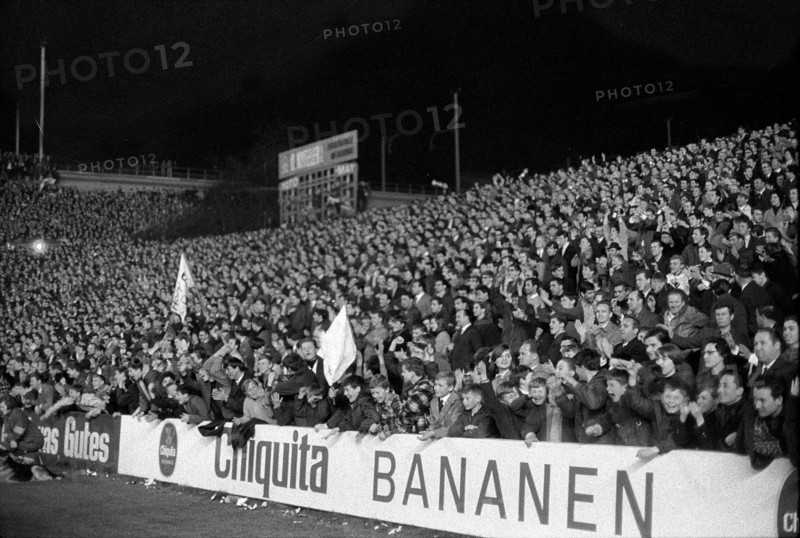 Swiss cup semi final 1967: FC Basel - FC Lugano.