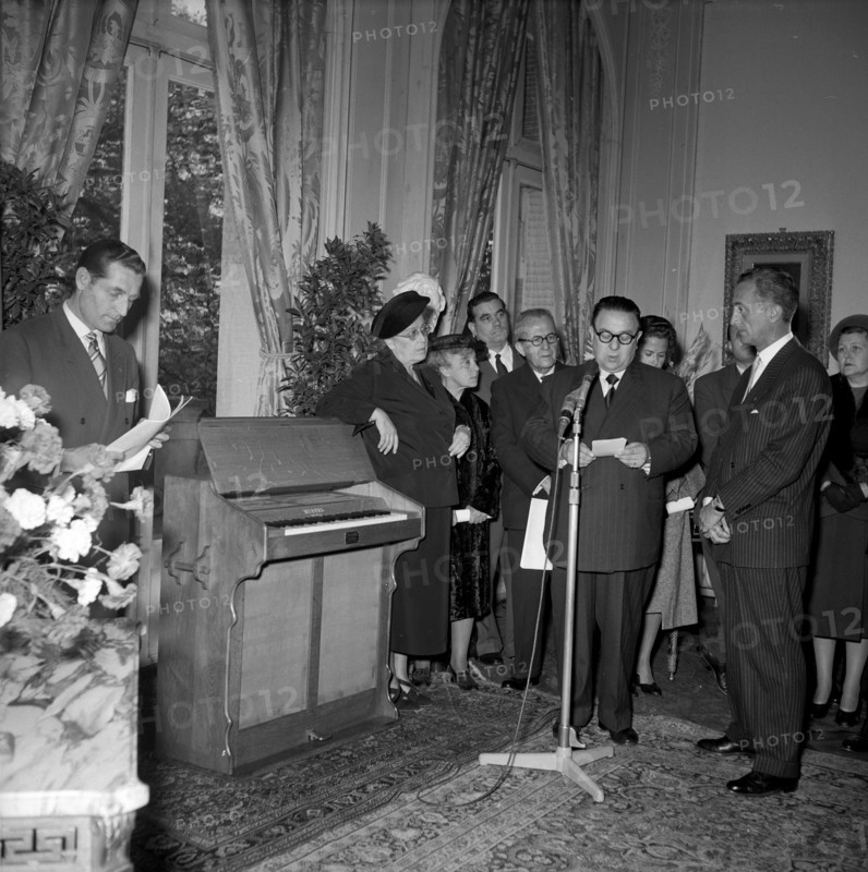 Polish pianist Ignacy Paderewski's estate is sold at auction; 1954.