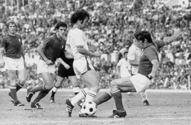 international match Italy - Switzerland 1973: Gabet Chapuisat.