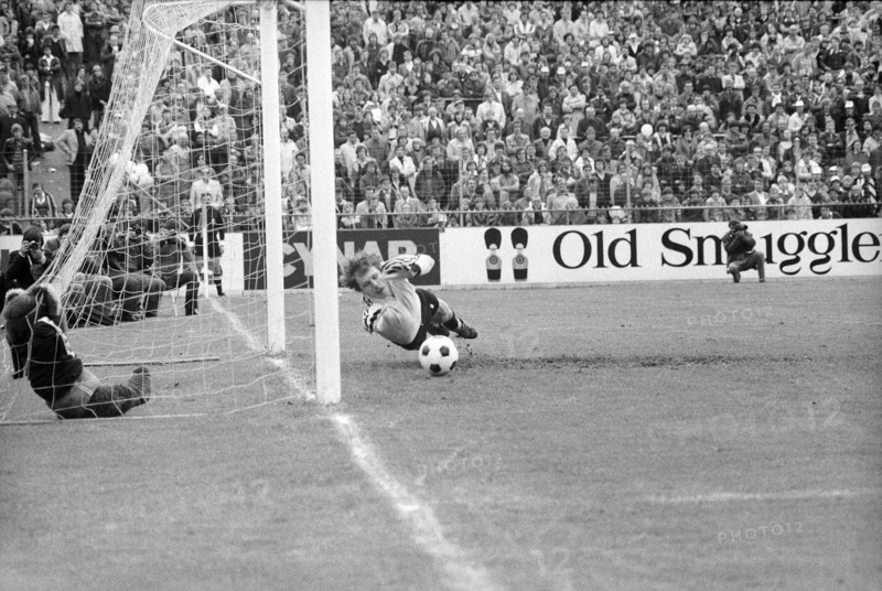 Cup final replay.