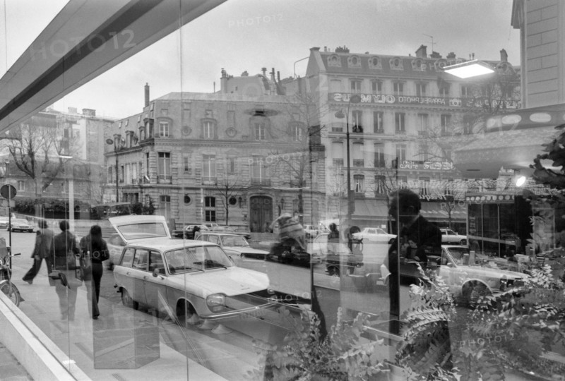 1975, Paris, boulevard showcase.