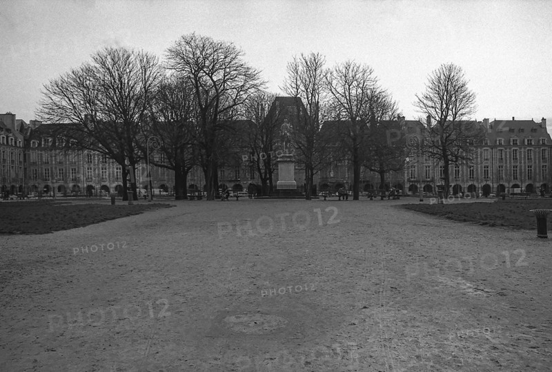 1975, Paris, Marais.