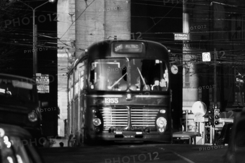 1975, Milan, Navigli, bus.