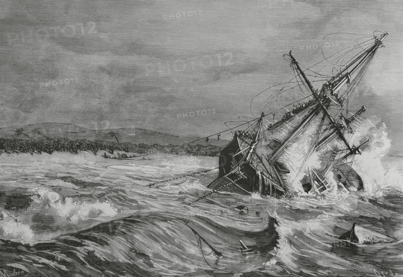 Gravina (1882). Iron-hulled, unarmoured cruiser. Shipwreck of the Spanish cruiser ‘Gravina’ during its route from Manila to Shanghai on 10 July 1884 due to a typhoon on Fuga Island, in the Babuyan archipelago, when it was heading for the Strait of Formosa in Musa Bay, north of Luzon (Philippines). A large part of the crew was saved thanks to the heroic action of the navy doctor Eugenio Fernandez Valdes, who managed to get a cable until the island and secure it, after several officers had failed and died in the attempt. The ship was commanded by frigate captain Jose Garcia de Quesada. Rescue of the crew by means of the cable brought ashore. Drawing by Rafael Monleon. Engraving by Tomas Carlos Capuz (1834-1899). The Spanish and American Illustration (La Ilustracion Espanola y Americana). September 22, 1884.