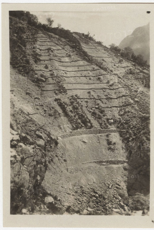 Land works in order to prevent the erosion of the soil