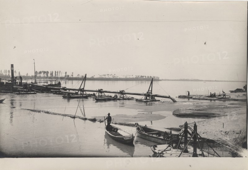 Po River land reclamation works, the filling with sand using dredges