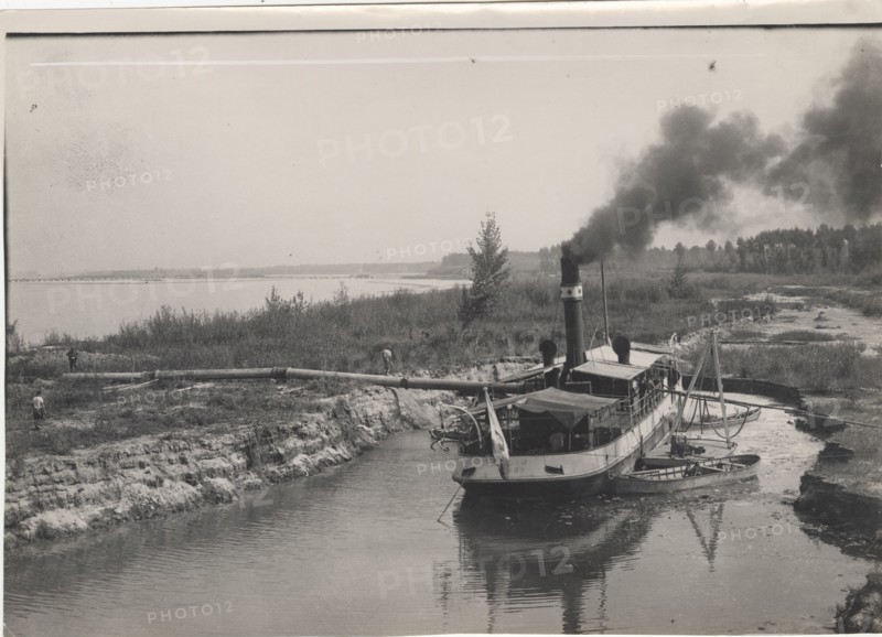 Po River land reclamation works