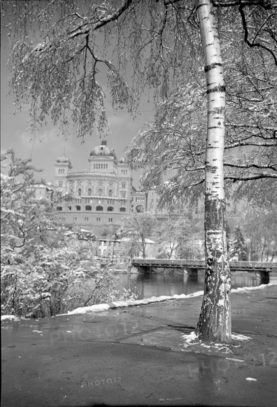Federal parliament building in winter, Berne 1951.