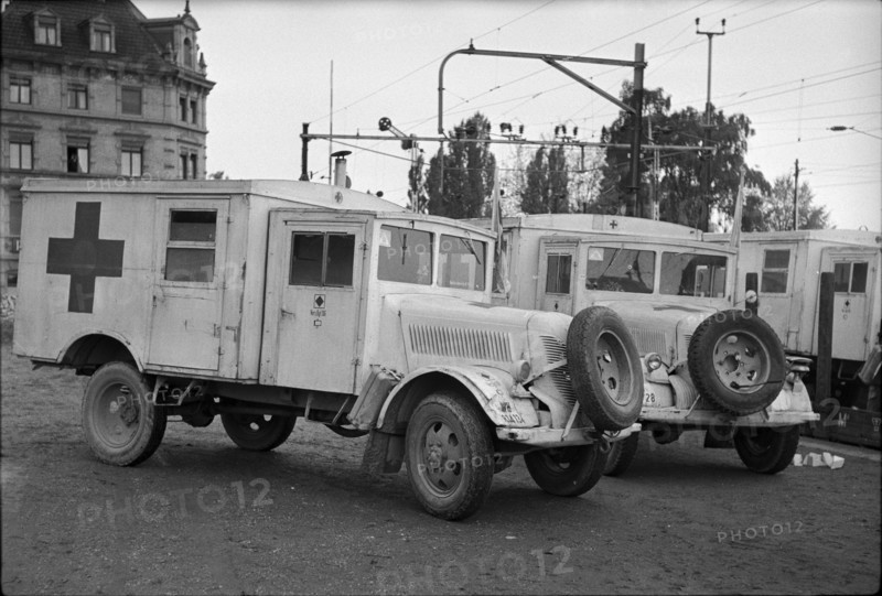 Transfer of a German medical unit; 1945.