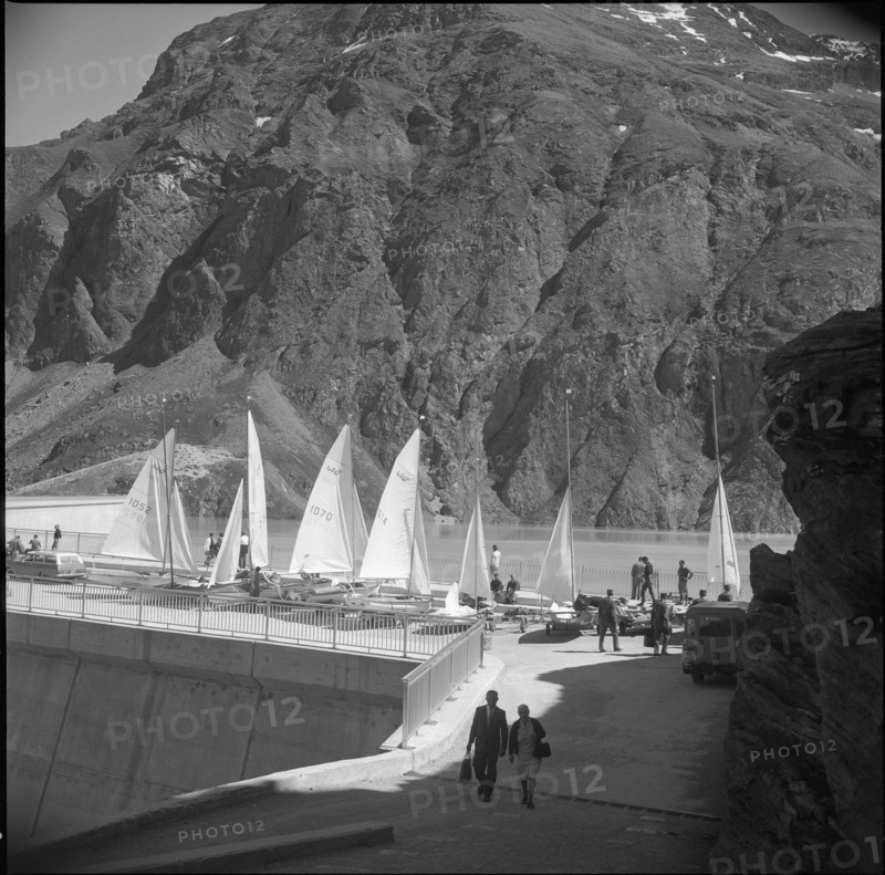 Grande Dixence dam with sailing boats 1966.