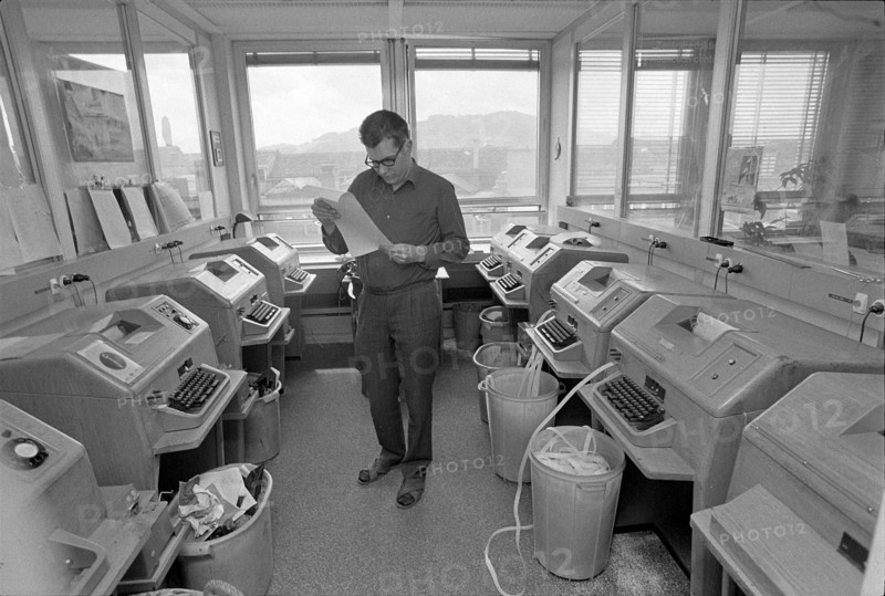 SDA office of the editorial staff, 1971.