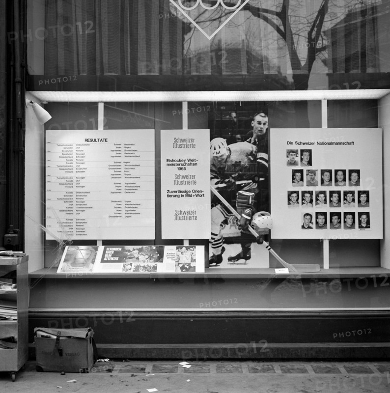 Shop window Ringier publisher: World Championship in Ice hockey, 1965.