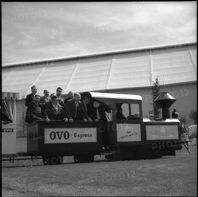 HOSPES 1954: Hospes-Train.