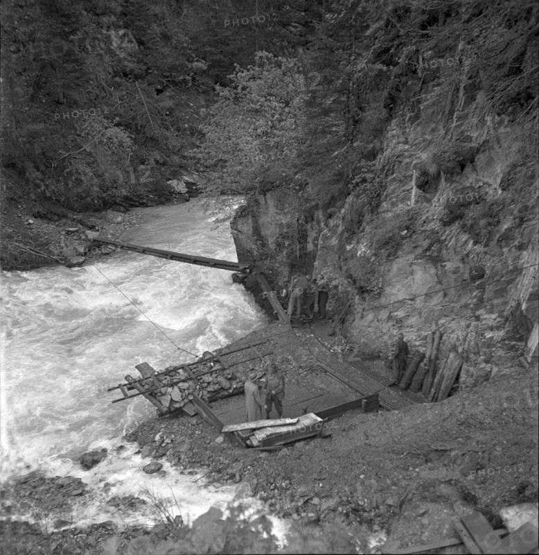 Valais, Miners; Goltschried coal mine; 1941.