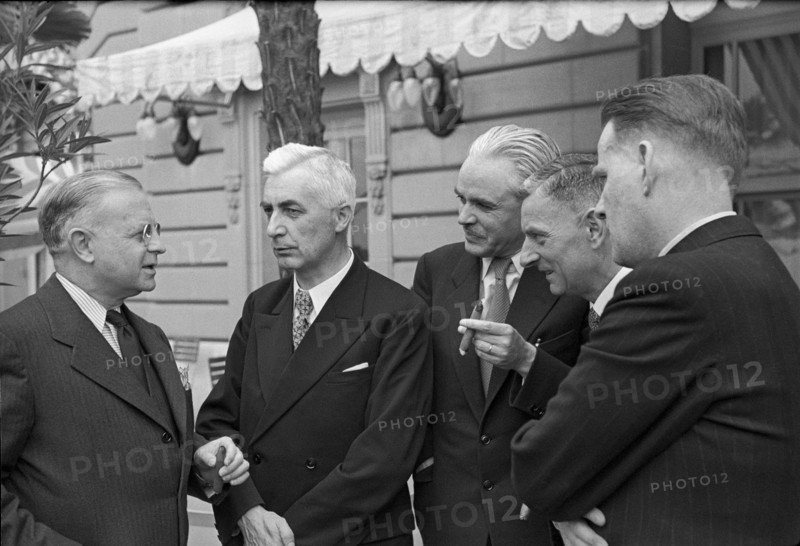 Legation counselor Plitt with Kramer, Doka, Dietschi and Seitz, 1946.