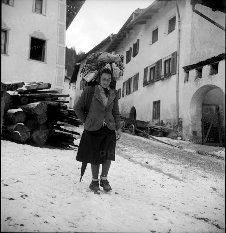 Pedlar in Santa Maria, 1946.