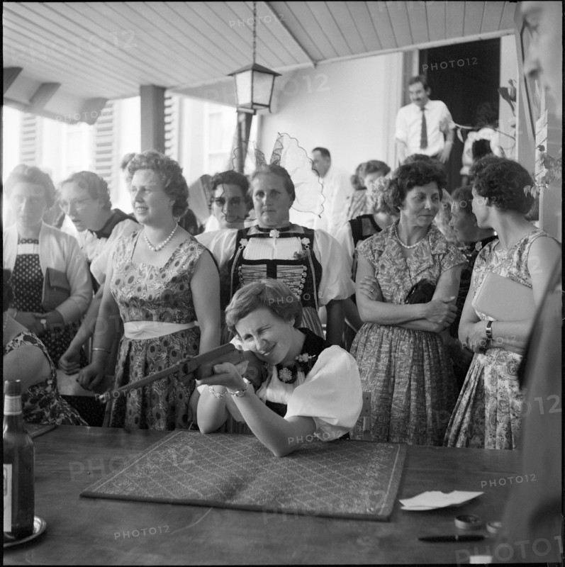 Women's shooting competition in Langau Emmental 1959.