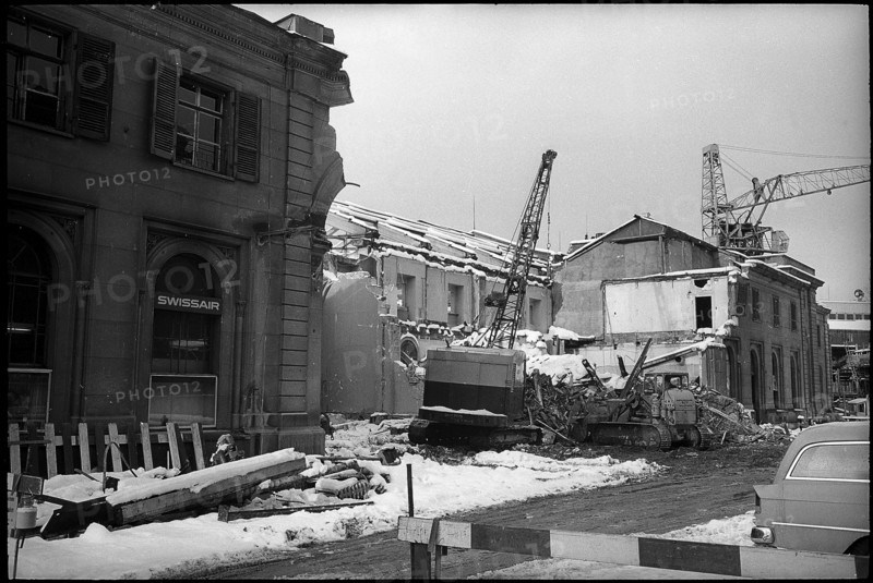 Demolition of the old Train Station Bern, 1968.
